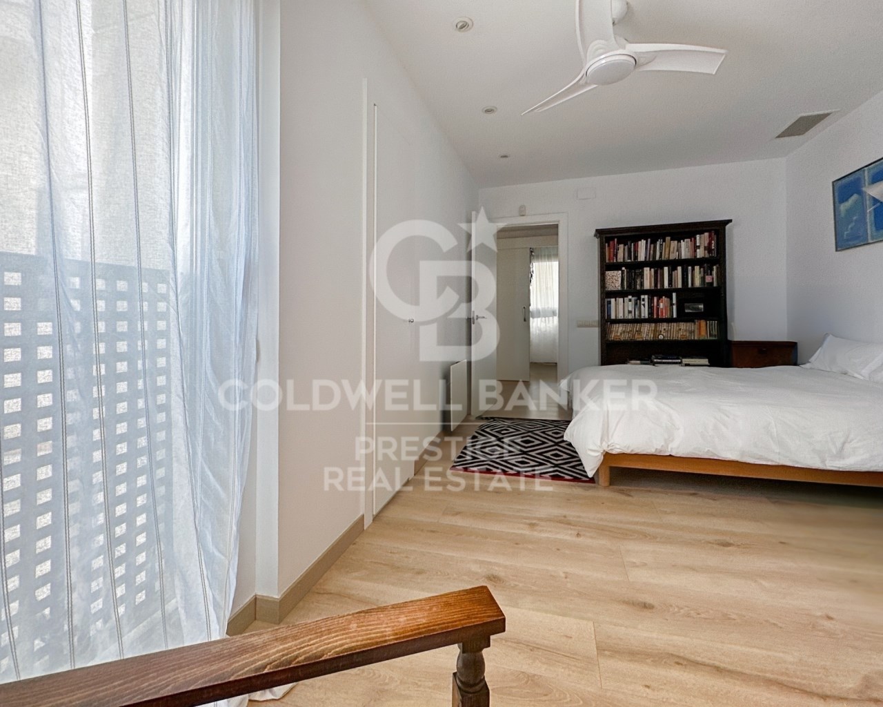 Barcelona, Catalonia, ES, 4 Bedrooms Bedrooms, ,3 BathroomsBathrooms,Residential,For Sale,1526005