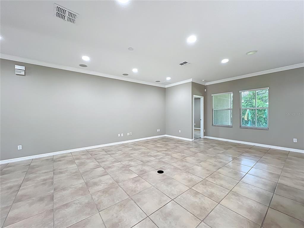 Sorrento, Florida, 32776, United States, 4 Bedrooms Bedrooms, ,3 BathroomsBathrooms,Residential,For Sale,1904511