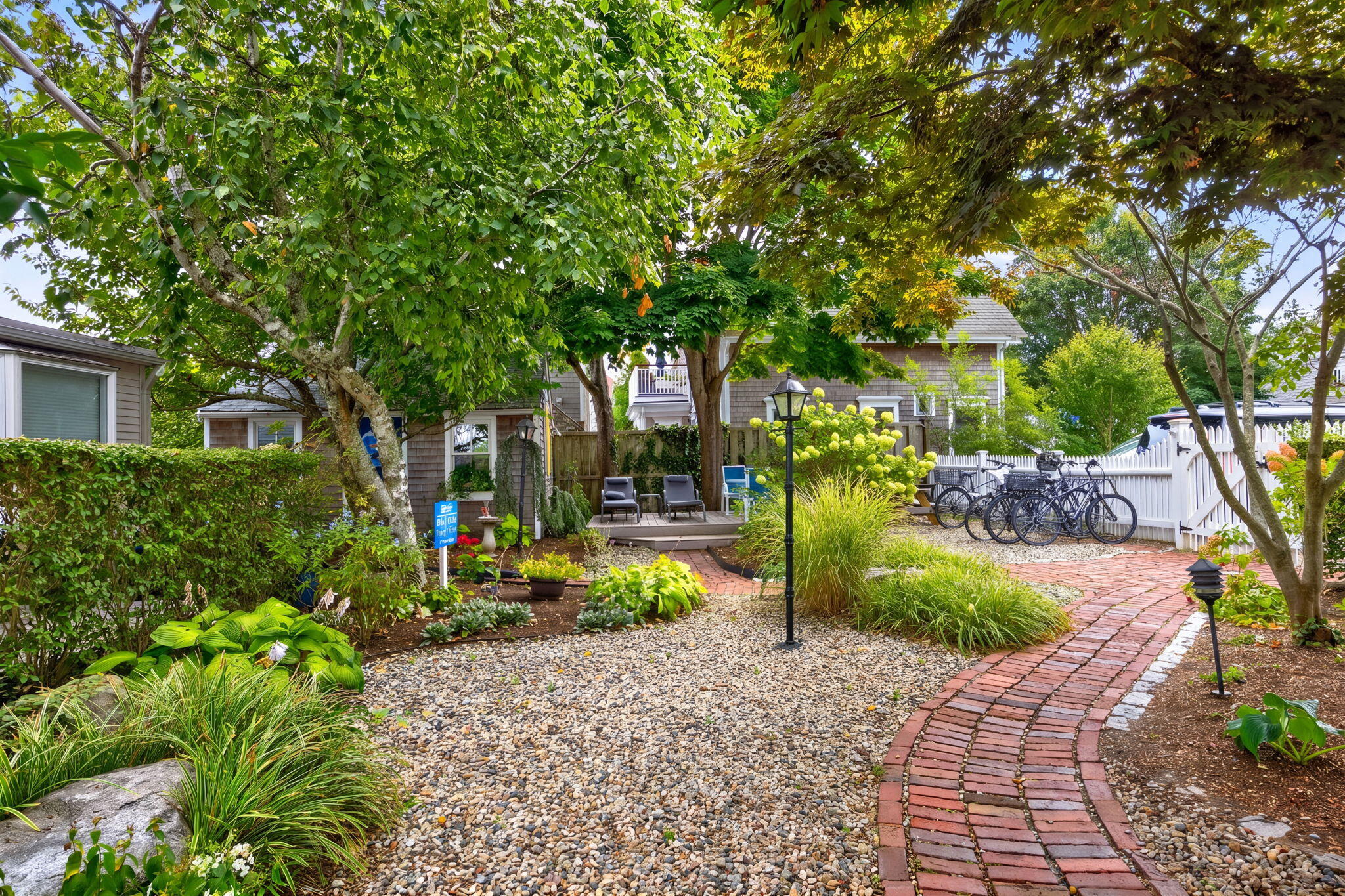  West End Living with a Pool, Hot Tub & Deeded Parking - 物件實景