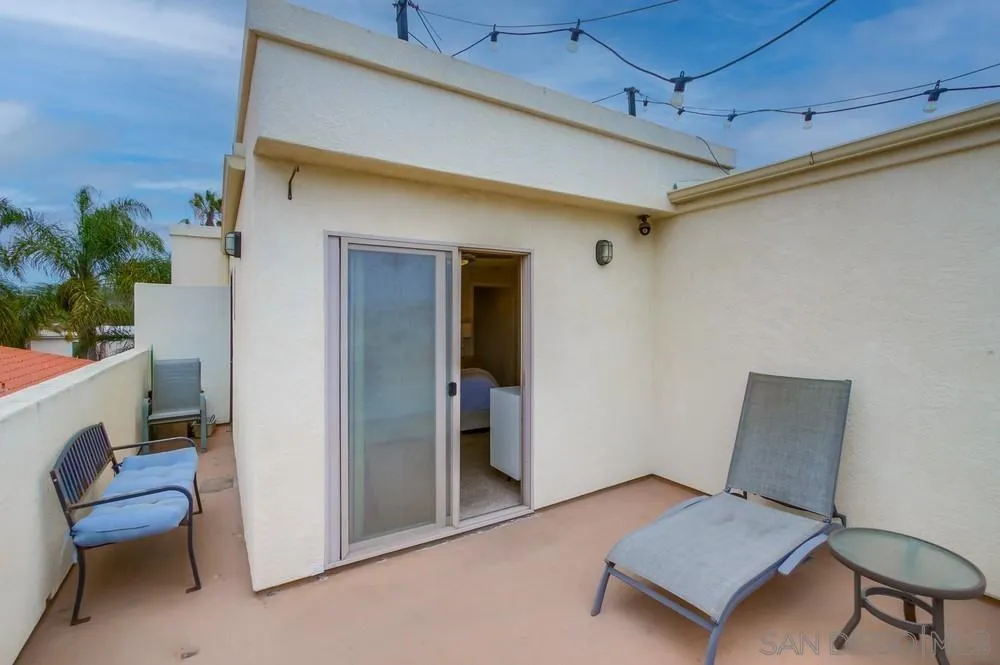 San Diego, California, 92109, United States, 2 Bedrooms Bedrooms, ,3 BathroomsBathrooms,Residential,For Sale,1901118