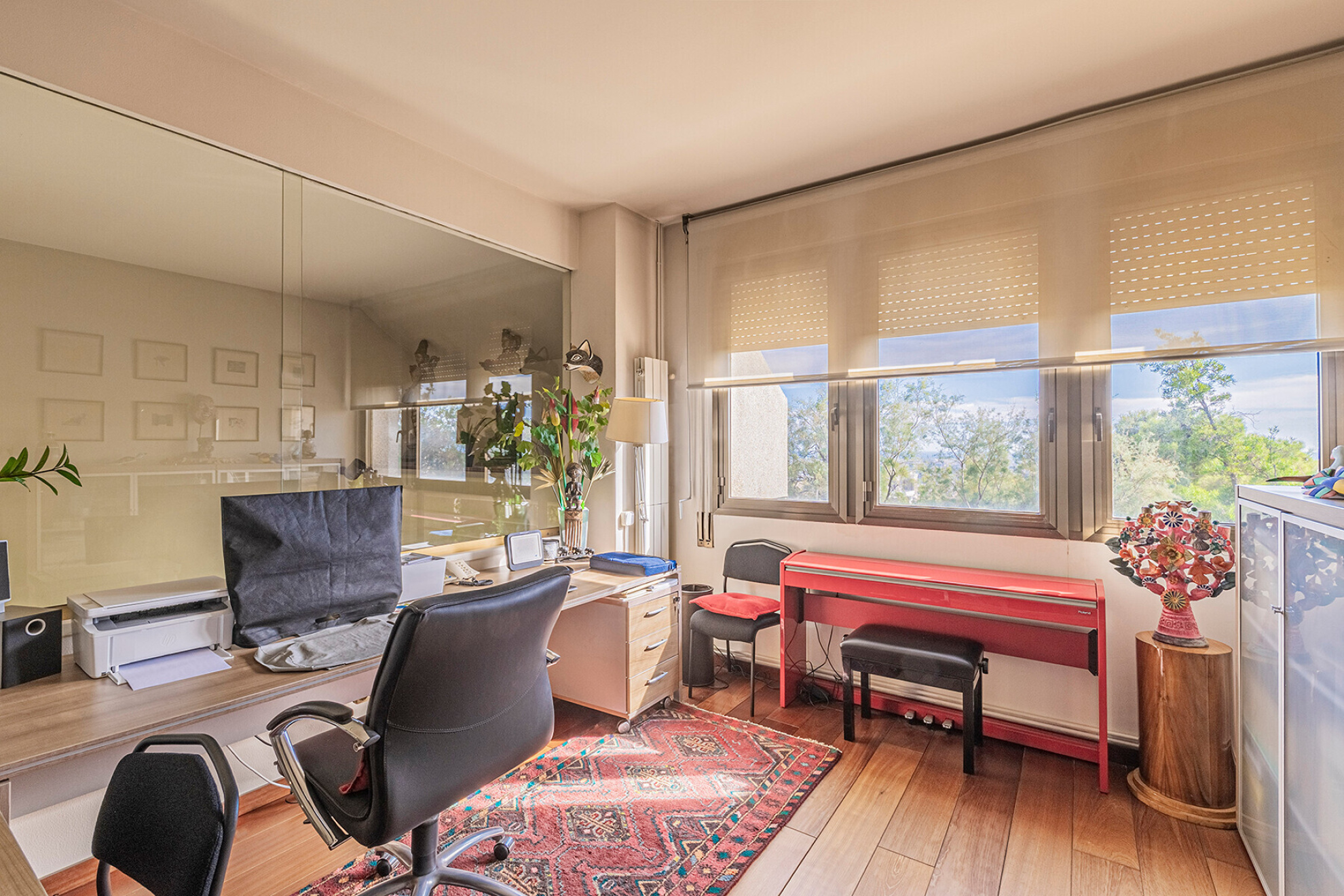  Exclusive single-family home with a large yard, views, and privacy in La Miranda - 物件實景