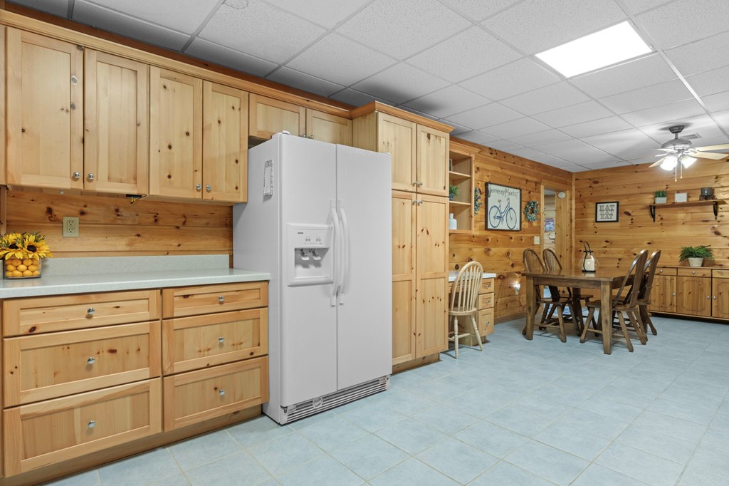 Blue Ridge, Georgia, 30513, United States, 3 Bedrooms Bedrooms, ,3 BathroomsBathrooms,Residential,For Sale,1980618