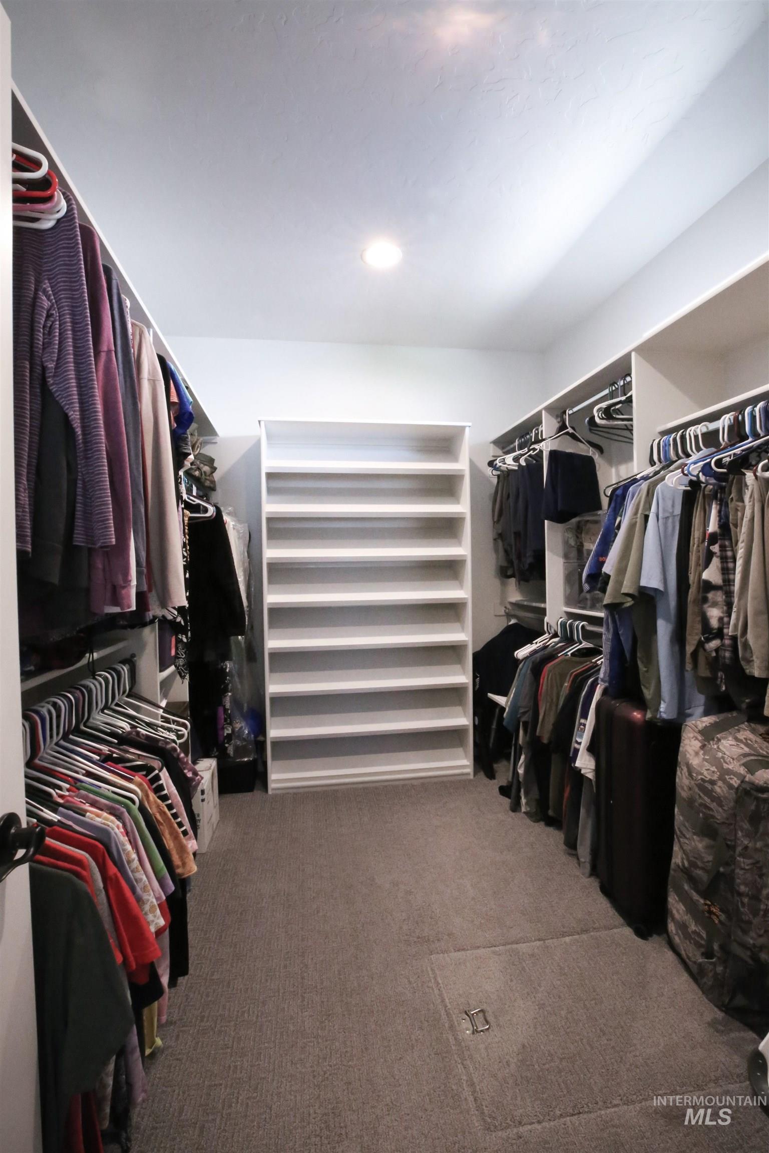 Meridian, Idaho, 83646, United States, 3 Bedrooms Bedrooms, ,2 BathroomsBathrooms,Residential,For Sale,1960582