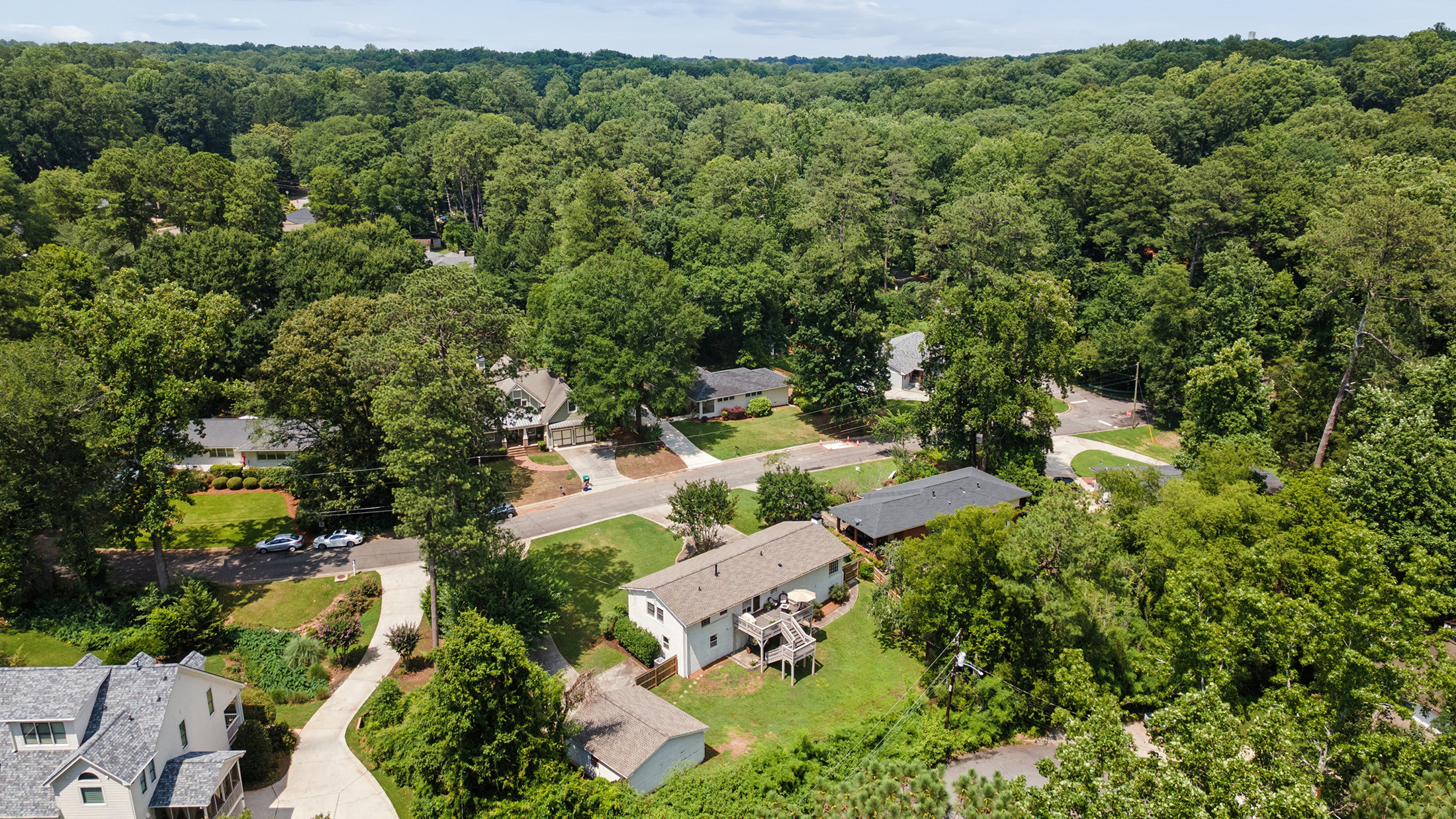  Updated Ranch in Coveted Forest Hills - 物件實景