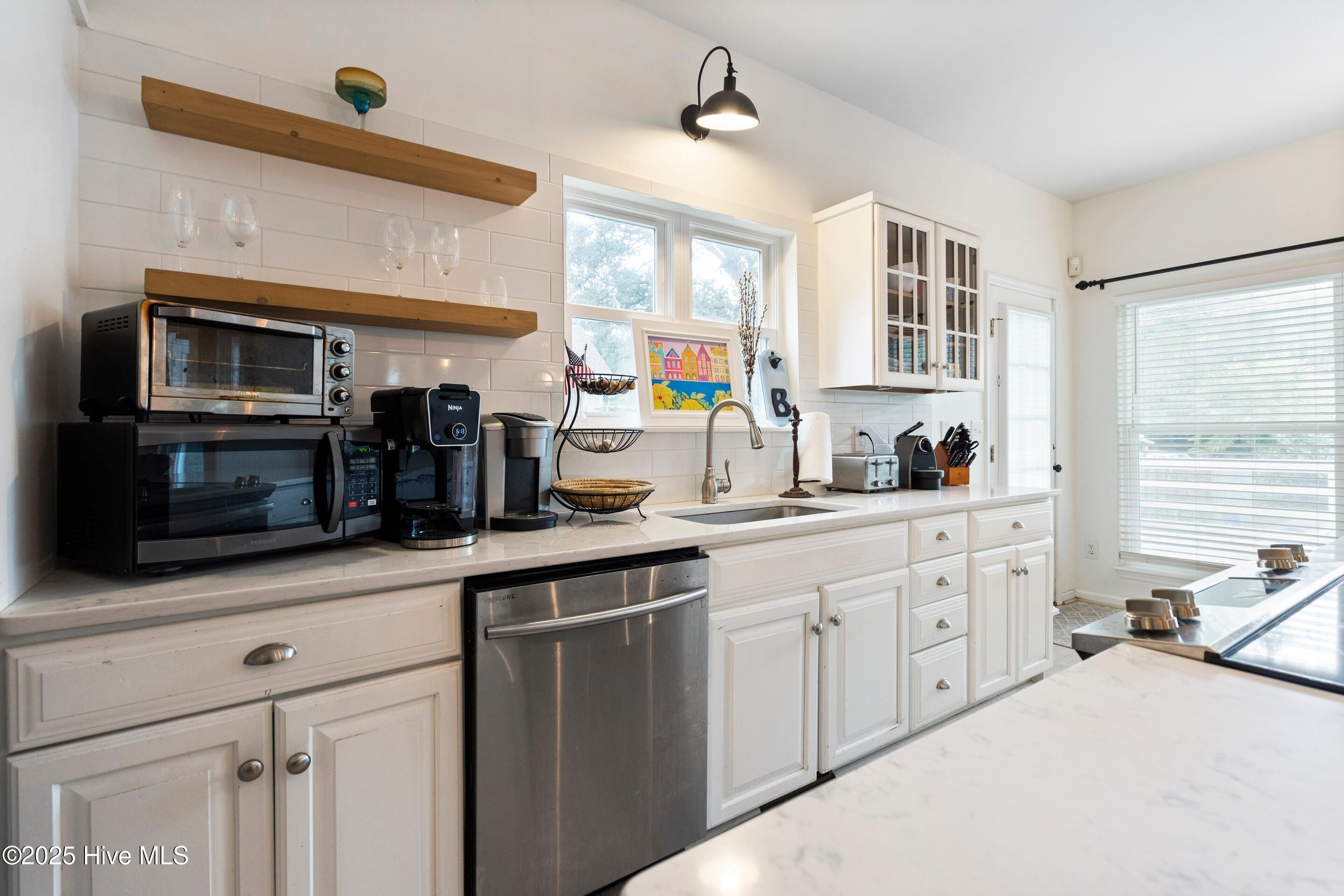 Wilmington, North Carolina, 28411, United States, 4 Bedrooms Bedrooms, ,3 BathroomsBathrooms,Residential,For Sale,1924984