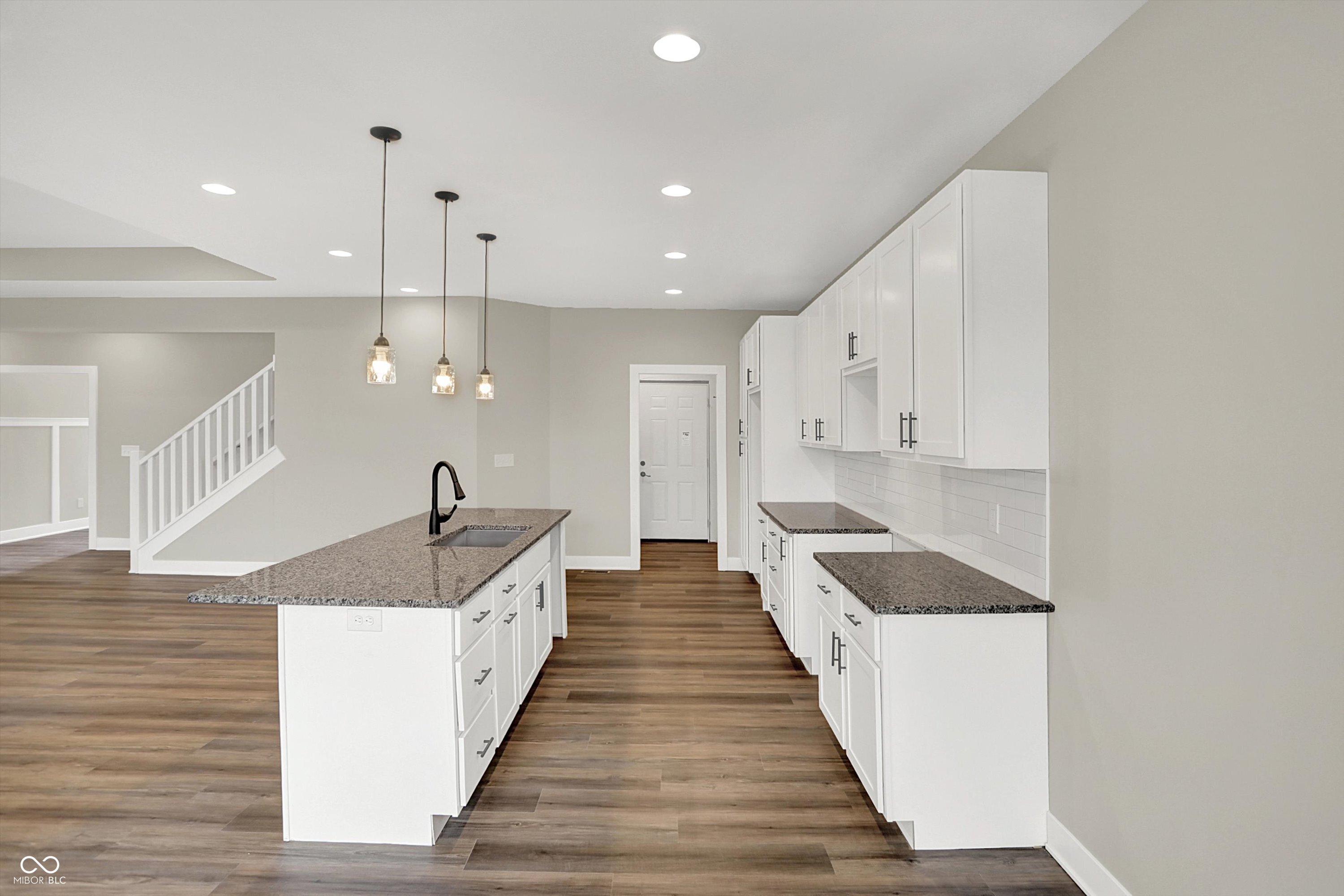 Indianapolis, Indiana, 46237, United States, 4 Bedrooms Bedrooms, ,2 BathroomsBathrooms,Residential,For Sale,1983350