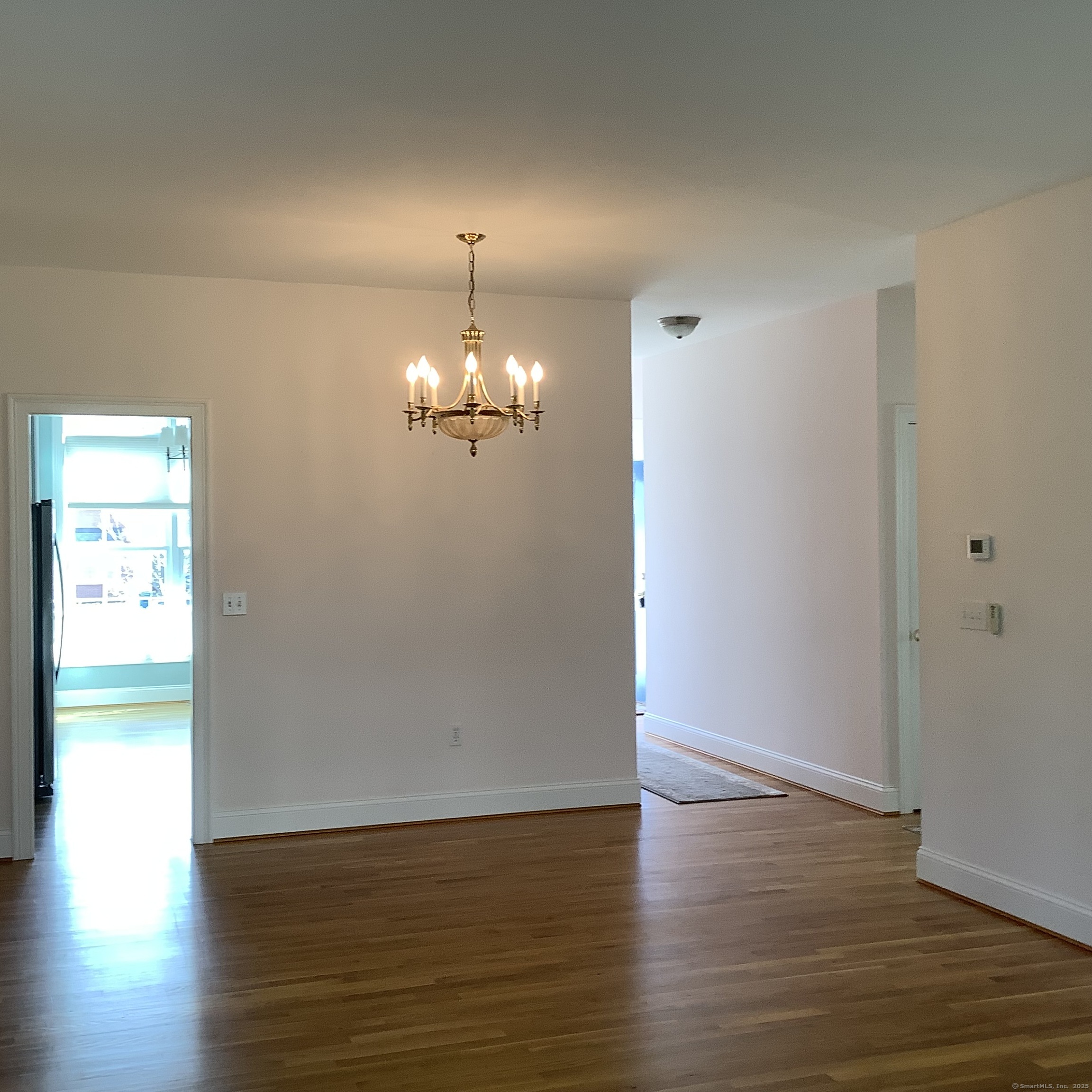 Cromwell, Connecticut, 06416, United States, 2 Bedrooms Bedrooms, ,2 BathroomsBathrooms,Residential,For Sale,1987108