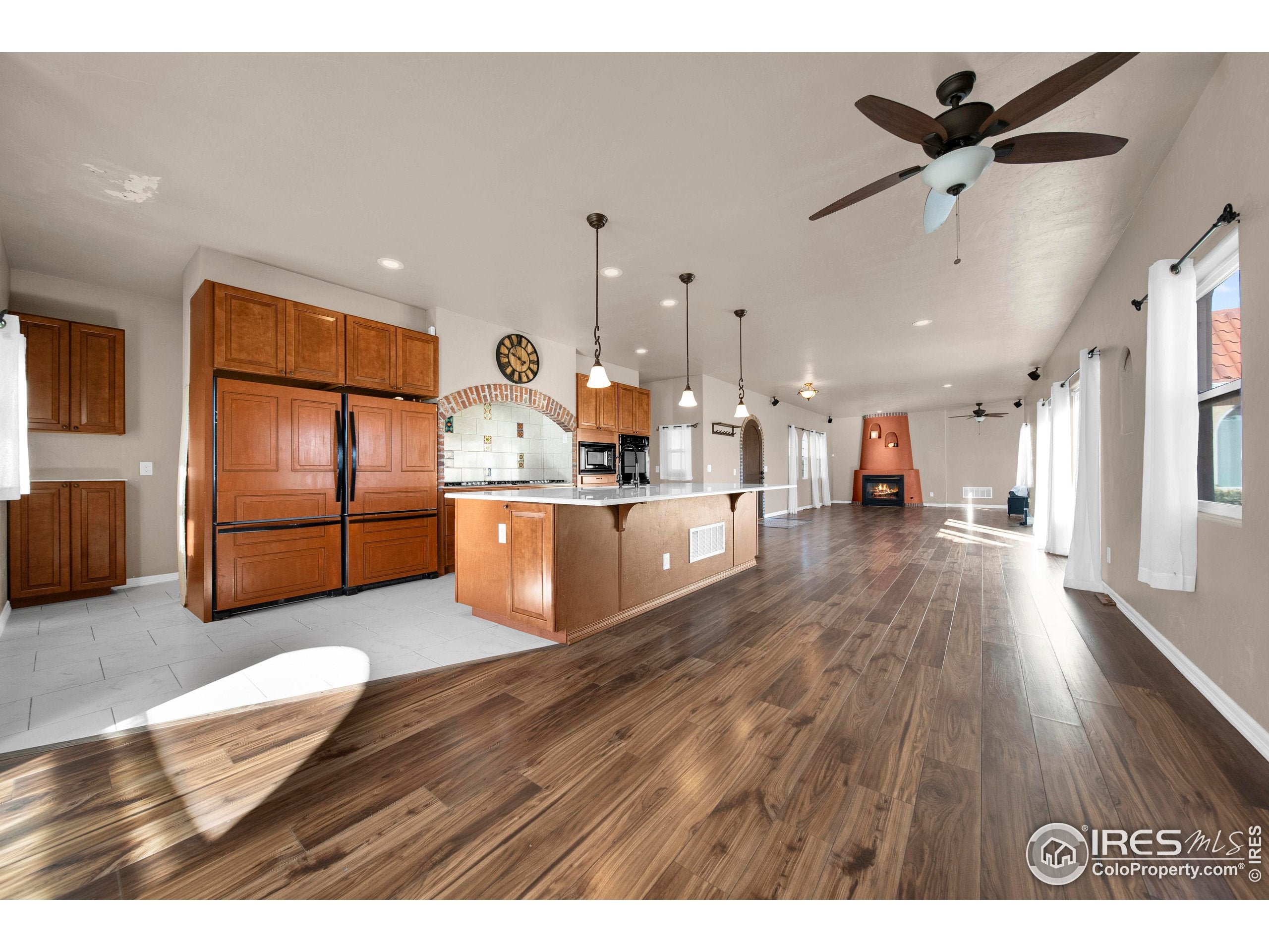 Fort Morgan, Colorado, 80701, United States, 3 Bedrooms Bedrooms, ,4 BathroomsBathrooms,Residential,For Sale,1982618