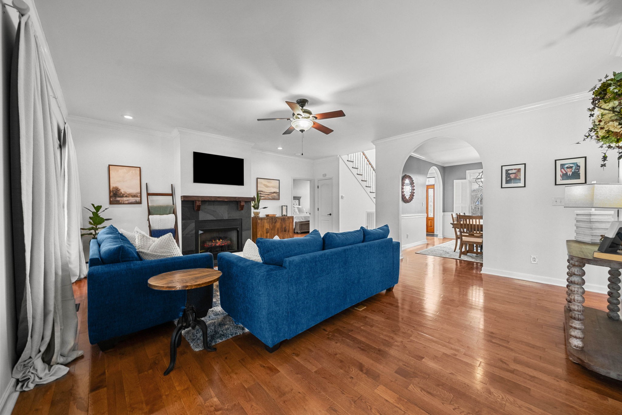 Clarksville, Tennessee, 37043, United States, 5 Bedrooms Bedrooms, ,3 BathroomsBathrooms,Residential,For Sale,2009051