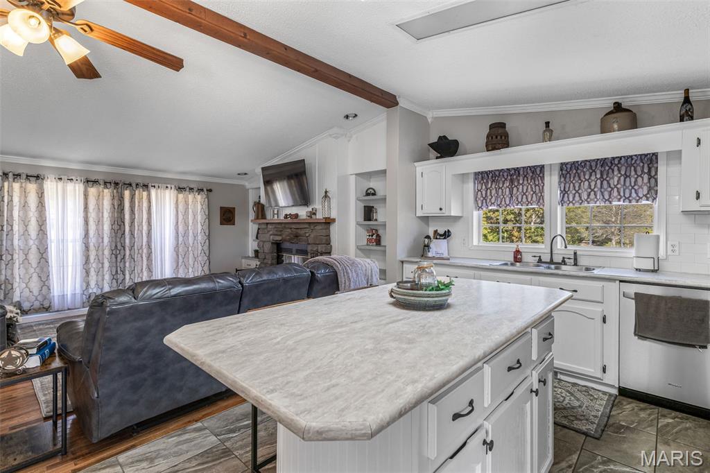 Park Hills, Missouri, 63601, United States, 3 Bedrooms Bedrooms, ,2 BathroomsBathrooms,Residential,For Sale,1967029