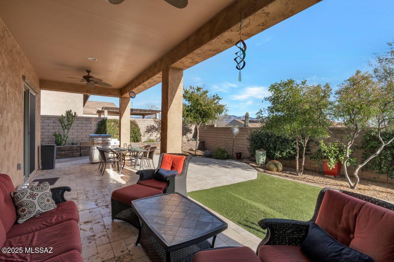 Marana, Arizona, 85658, United States, 3 Bedrooms Bedrooms, ,3 BathroomsBathrooms,Residential,For Sale,1947044