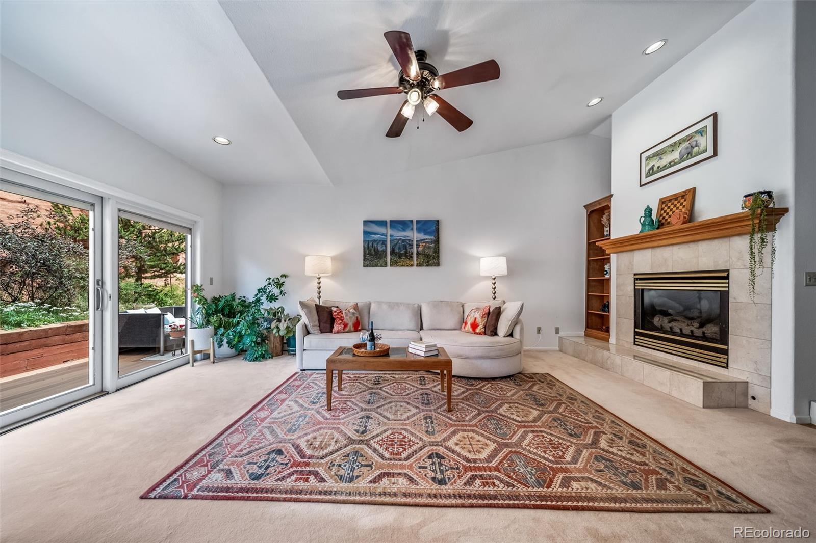 Larkspur, Colorado, 80118, United States, 2 Bedrooms Bedrooms, ,2 BathroomsBathrooms,Residential,For Sale,1924756