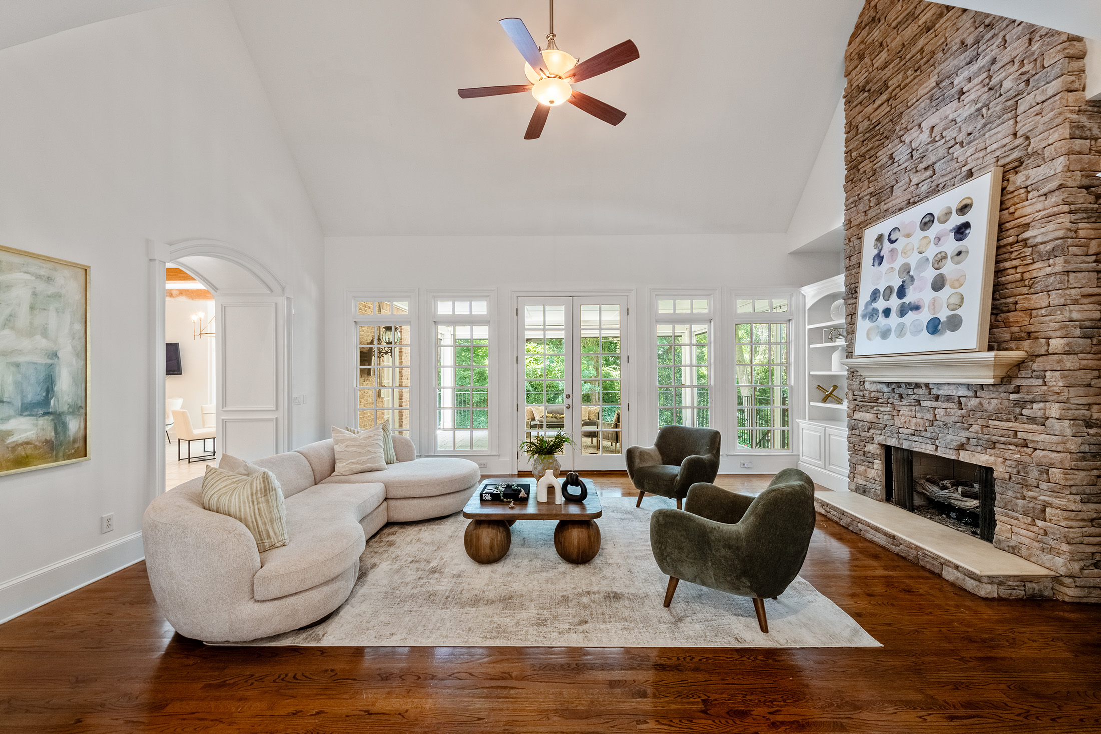  Magnificent Gated Vinings Estate Blends Elegance, Comfort and Lifestyle - 物件實景