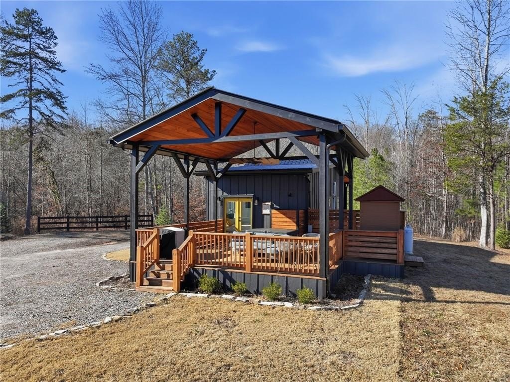 Talking Rock, Georgia, 30175, United States, 1 Bedroom Bedrooms, ,1 BathroomBathrooms,Residential,For Sale,2005739