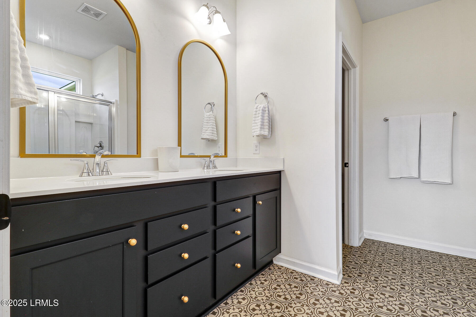 Bluffton, South Carolina, 29910, United States, 4 Bedrooms Bedrooms, ,3 BathroomsBathrooms,Residential,For Sale,1973212