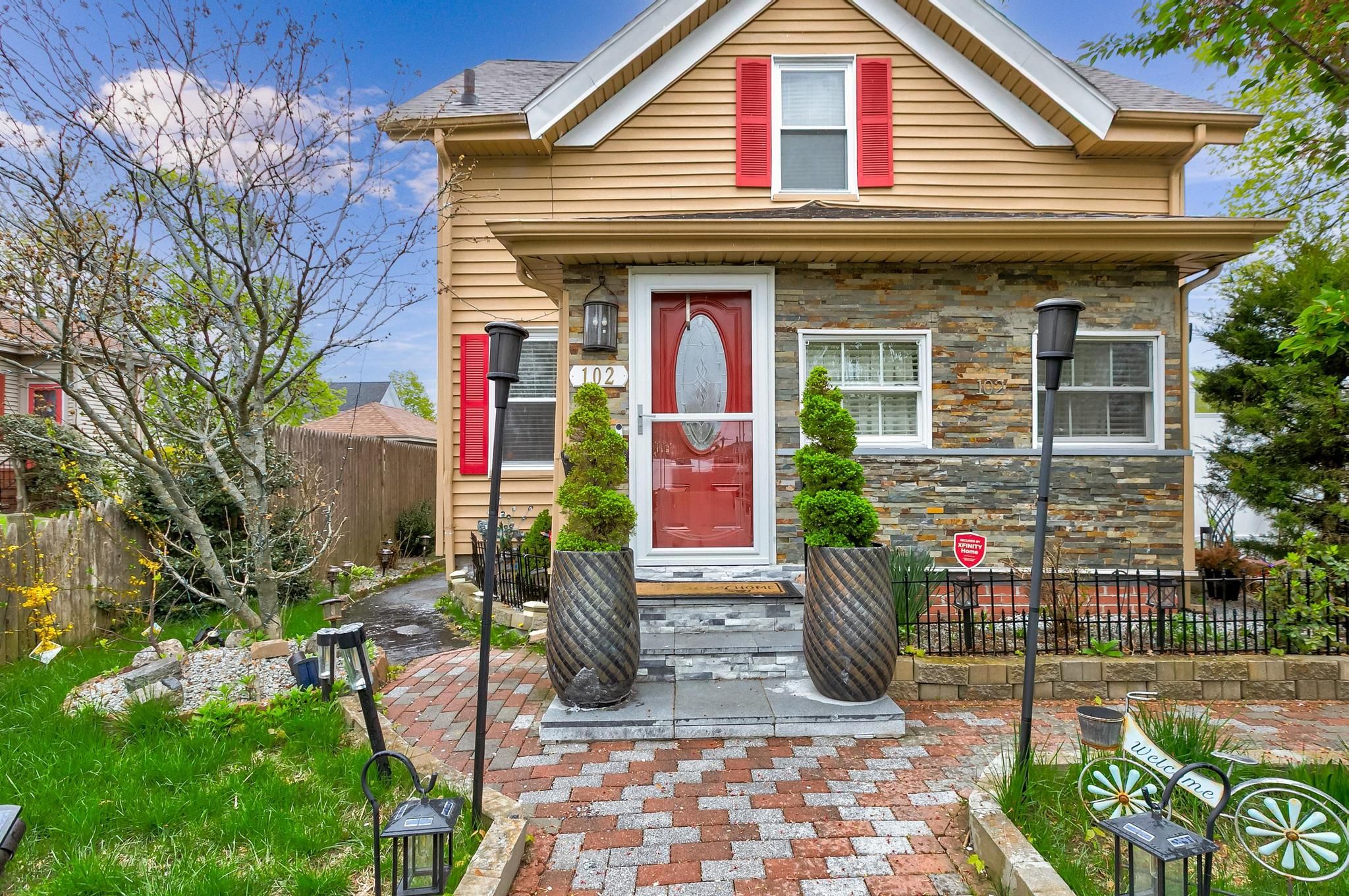  102 Thurber Avenue, Brockton, MA, 02301 - 物件實景