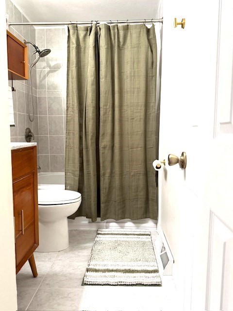 Franklin, Massachusetts, 02038, United States, 3 Bedrooms Bedrooms, ,1 BathroomBathrooms,Residential,For Sale,1972596