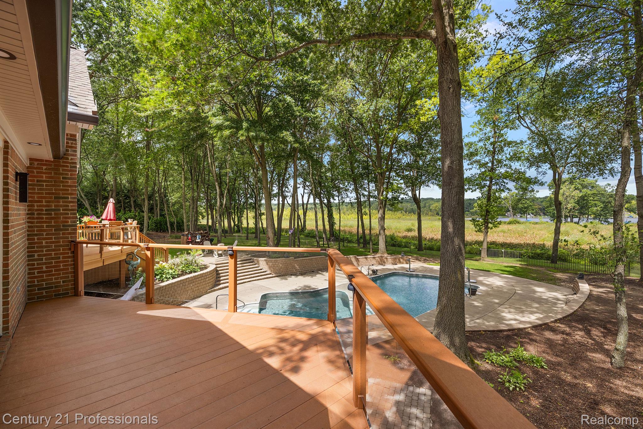 Davisburg, Michigan, 48350, United States, 5 Bedrooms Bedrooms, ,4 BathroomsBathrooms,Residential,For Sale,1978362