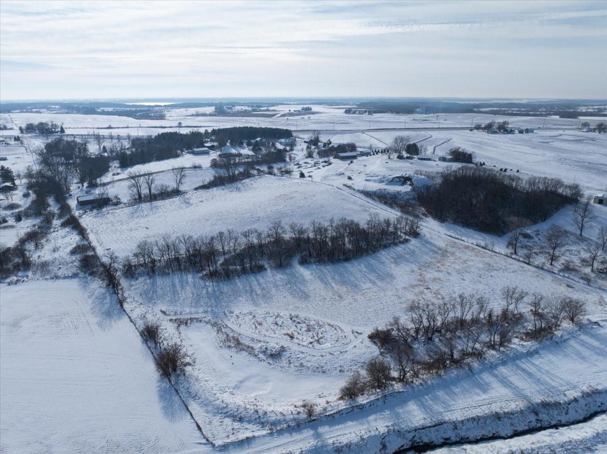 Pella, Iowa, 50219, United States, 3 Bedrooms Bedrooms, ,2 BathroomsBathrooms,Residential,For Sale,2002489