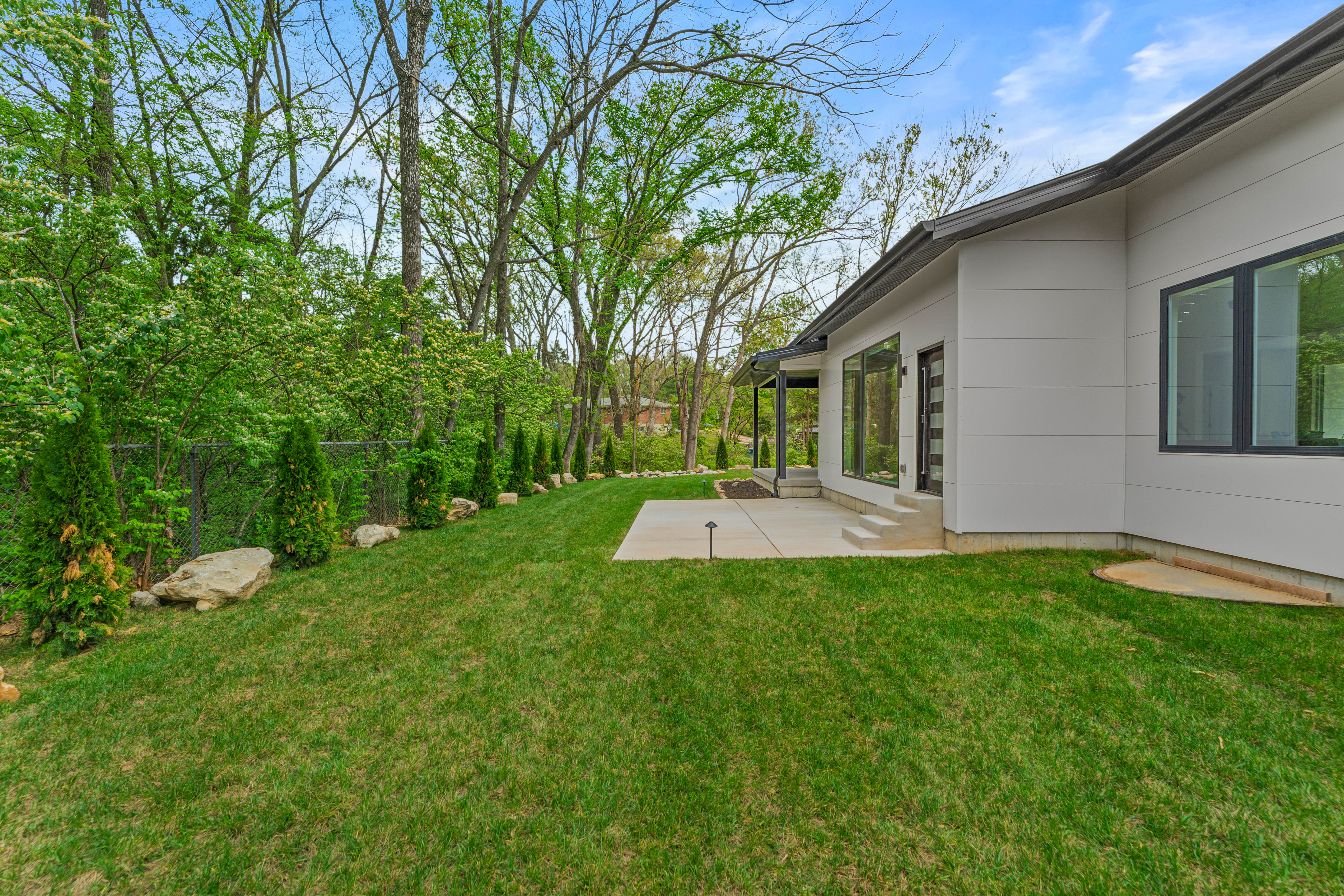  Brand-new Mid-Century Modern Masterpiece Situated on Over 4 Private Acres - 物件實景