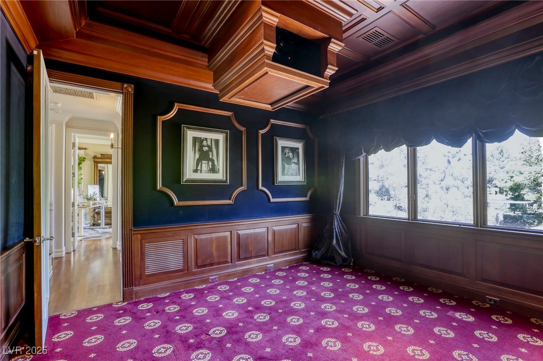 Las Vegas, Nevada, 89117, United States, 3 Bedrooms Bedrooms, ,3 BathroomsBathrooms,Residential,For Sale,1966718