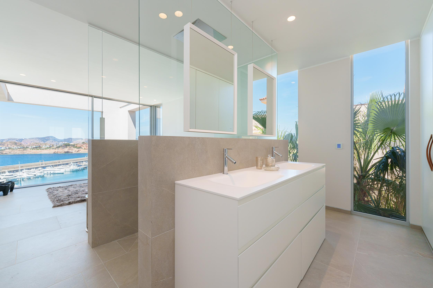  Villa with pool on the beachfront in Calviá - 物件實景