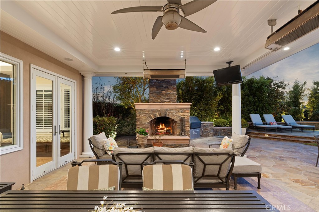 Newport Beach, California, 92660, United States, 5 Bedrooms Bedrooms, ,3 BathroomsBathrooms,Residential,For Sale,1846689