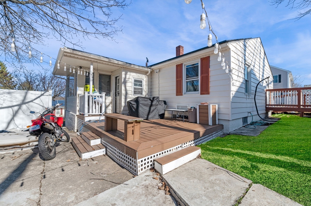 Lawrence, Massachusetts, 01841, United States, 4 Bedrooms Bedrooms, ,2 BathroomsBathrooms,Residential,For Sale,1871018