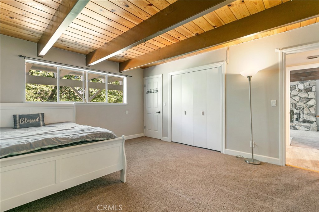 Lake Arrowhead, California, 92352, United States, 4 Bedrooms Bedrooms, ,3 BathroomsBathrooms,Residential,For Sale,2003033