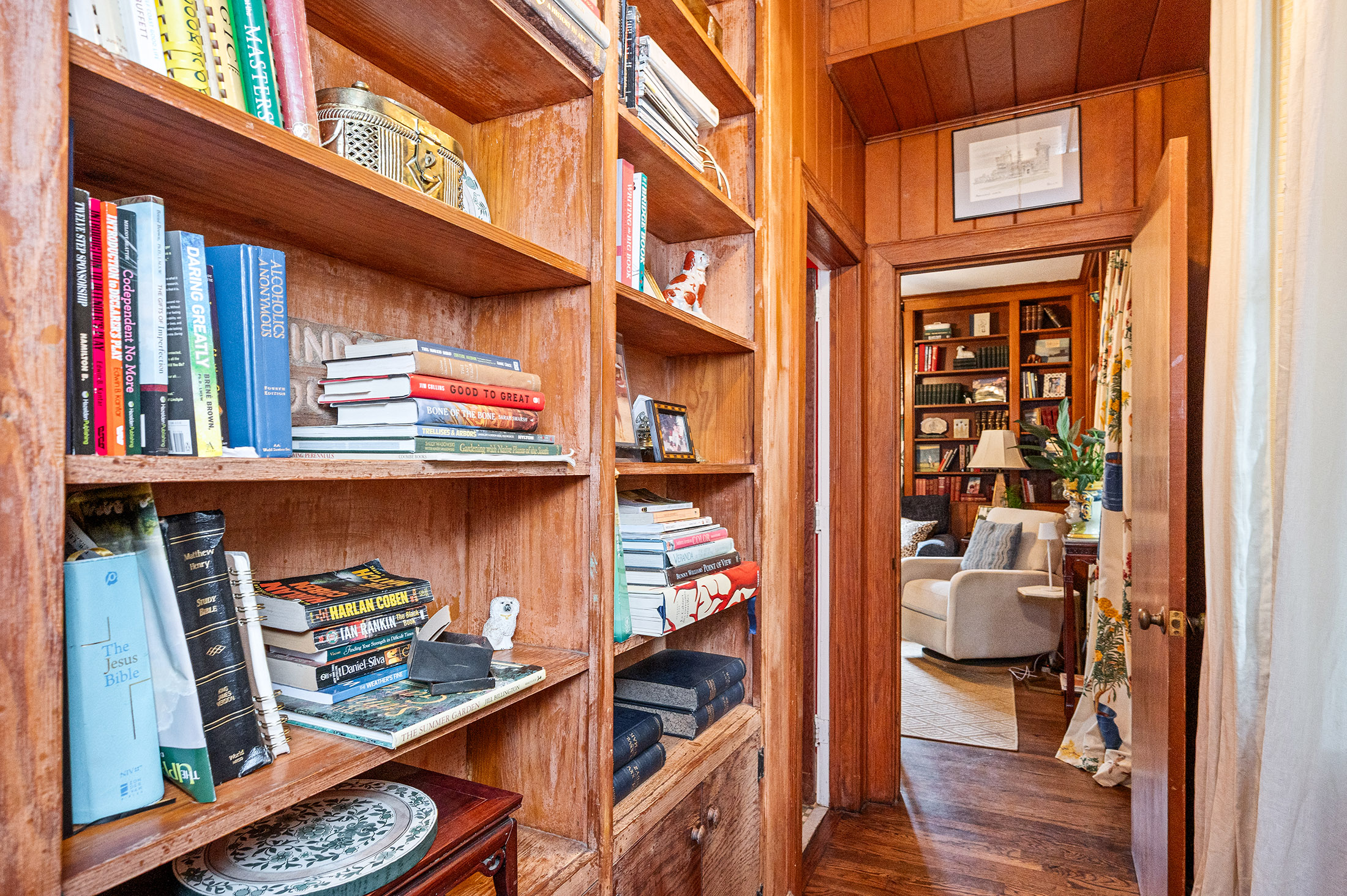  Charming Colonial Revival in the Heart of Historic Shirley Hills - 物件實景