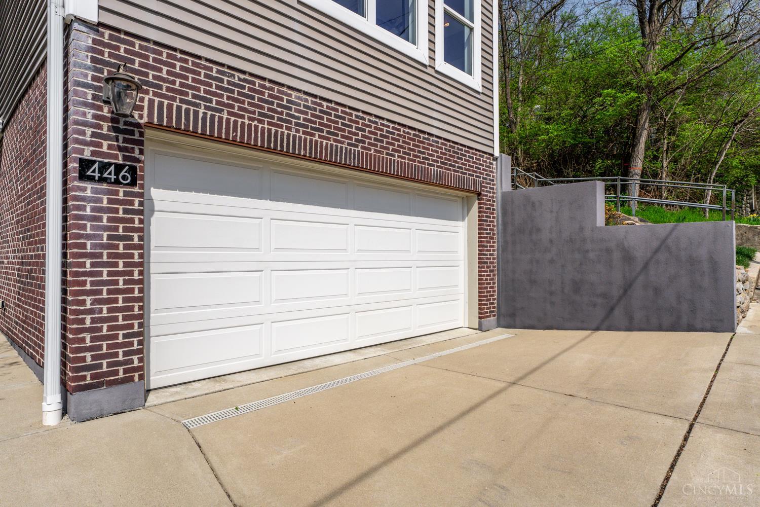 Cincinnati, Ohio, 45202, United States, 3 Bedrooms Bedrooms, ,4 BathroomsBathrooms,Residential,For Sale,1968931