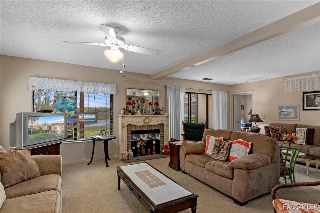 Inverness, Florida, 34450, United States, 2 Bedrooms Bedrooms, ,3 BathroomsBathrooms,Residential,For Sale,2005210