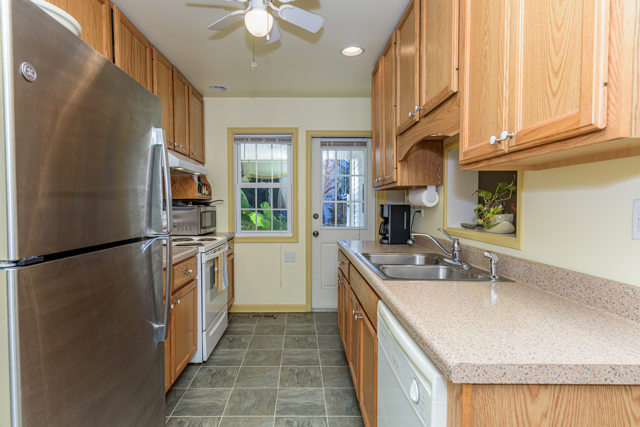 Princess Anne, Maryland, 21853, United States, 3 Bedrooms Bedrooms, ,2 BathroomsBathrooms,Residential,For Sale,1980911