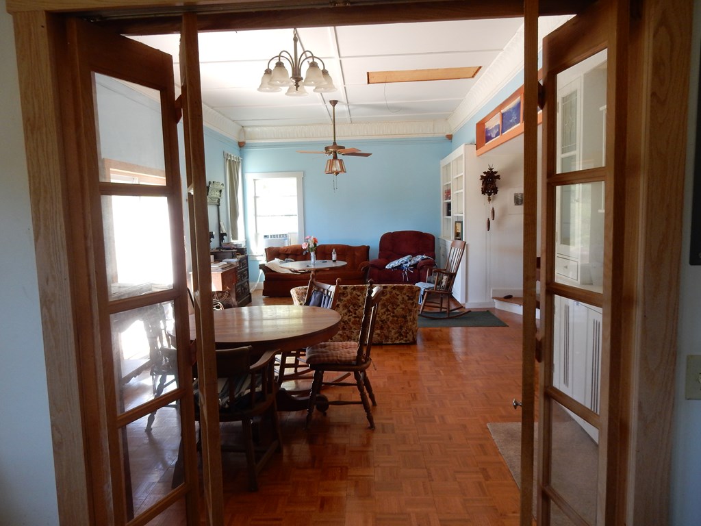 Fredericksburg, Texas, 78624, United States, 2 Bedrooms Bedrooms, ,1 BathroomBathrooms,Residential,For Sale,1905731