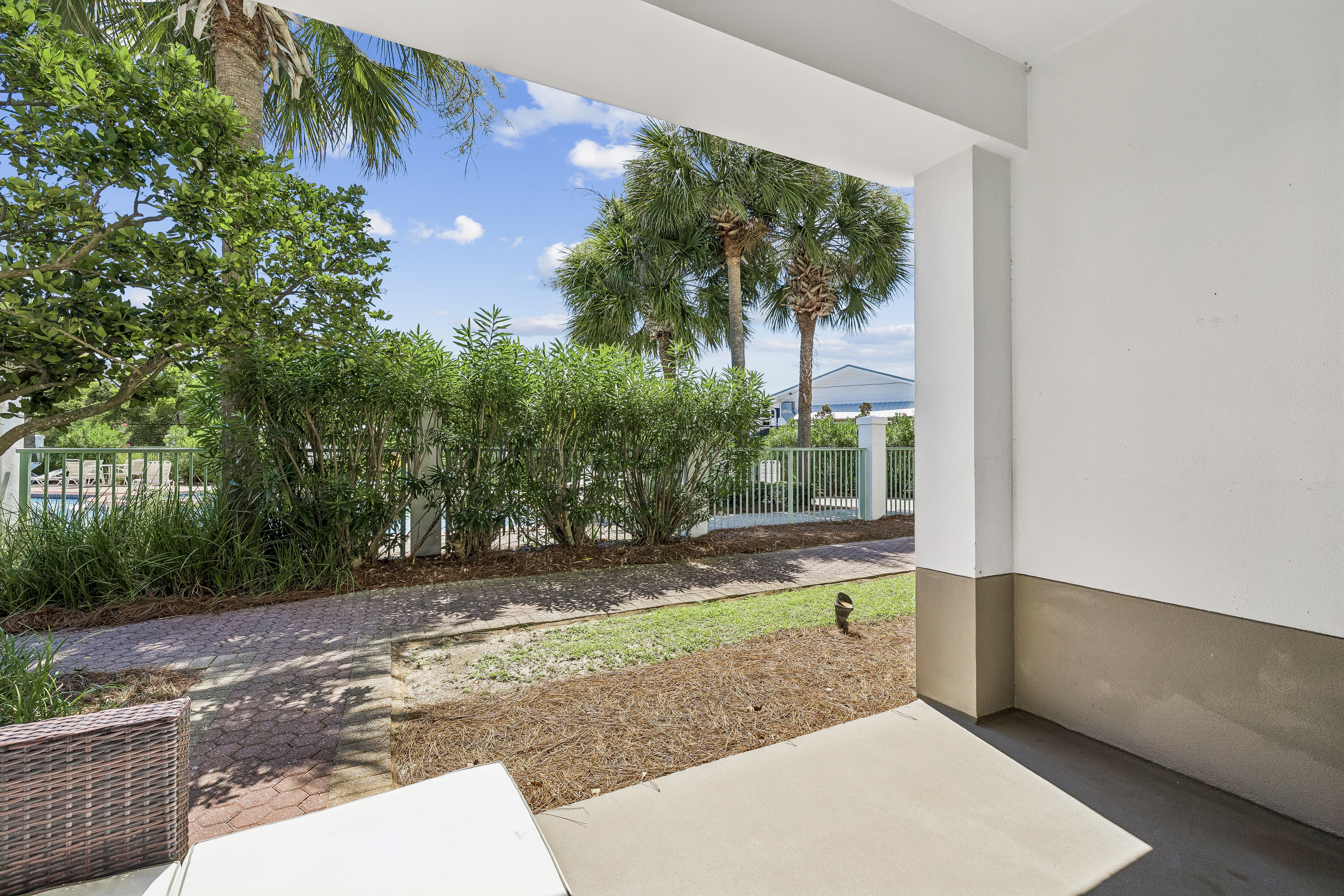  Ground-Floor Poolside 30A Studio with Private Patio & Private Beach Access - 物件實景