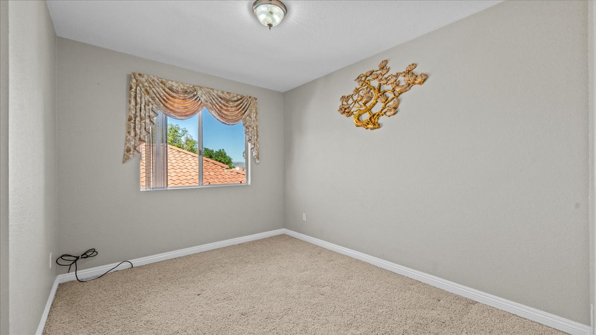 Corona, California, 92881, United States, 5 Bedrooms Bedrooms, ,3 BathroomsBathrooms,Residential,For Sale,1983465