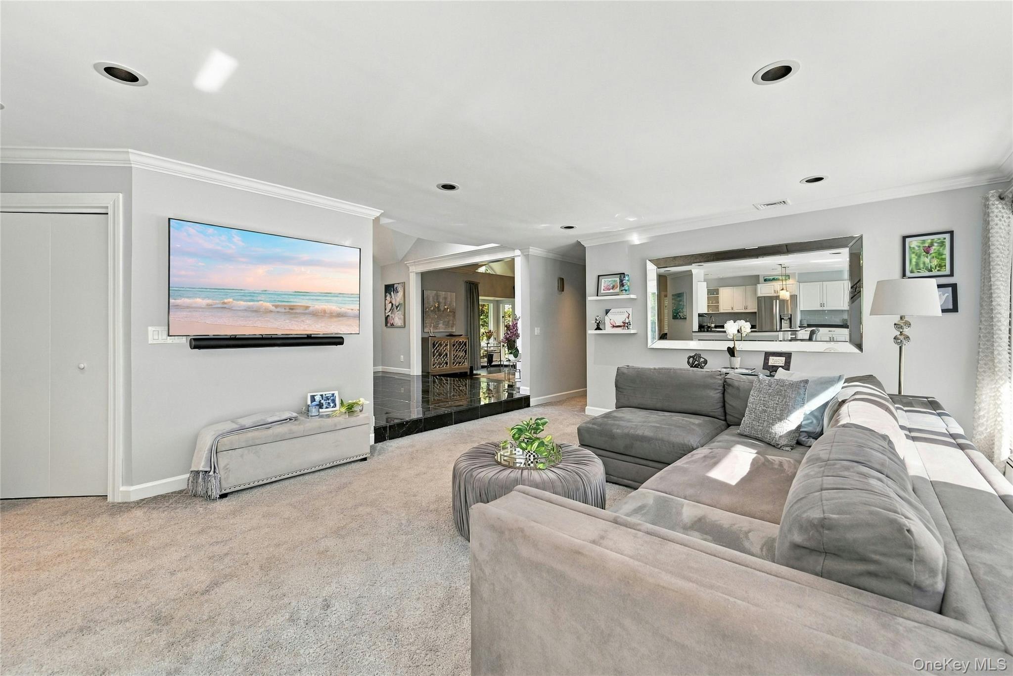  52 W Meadow Road, Setauket, NY, 11733 - 物件實景
