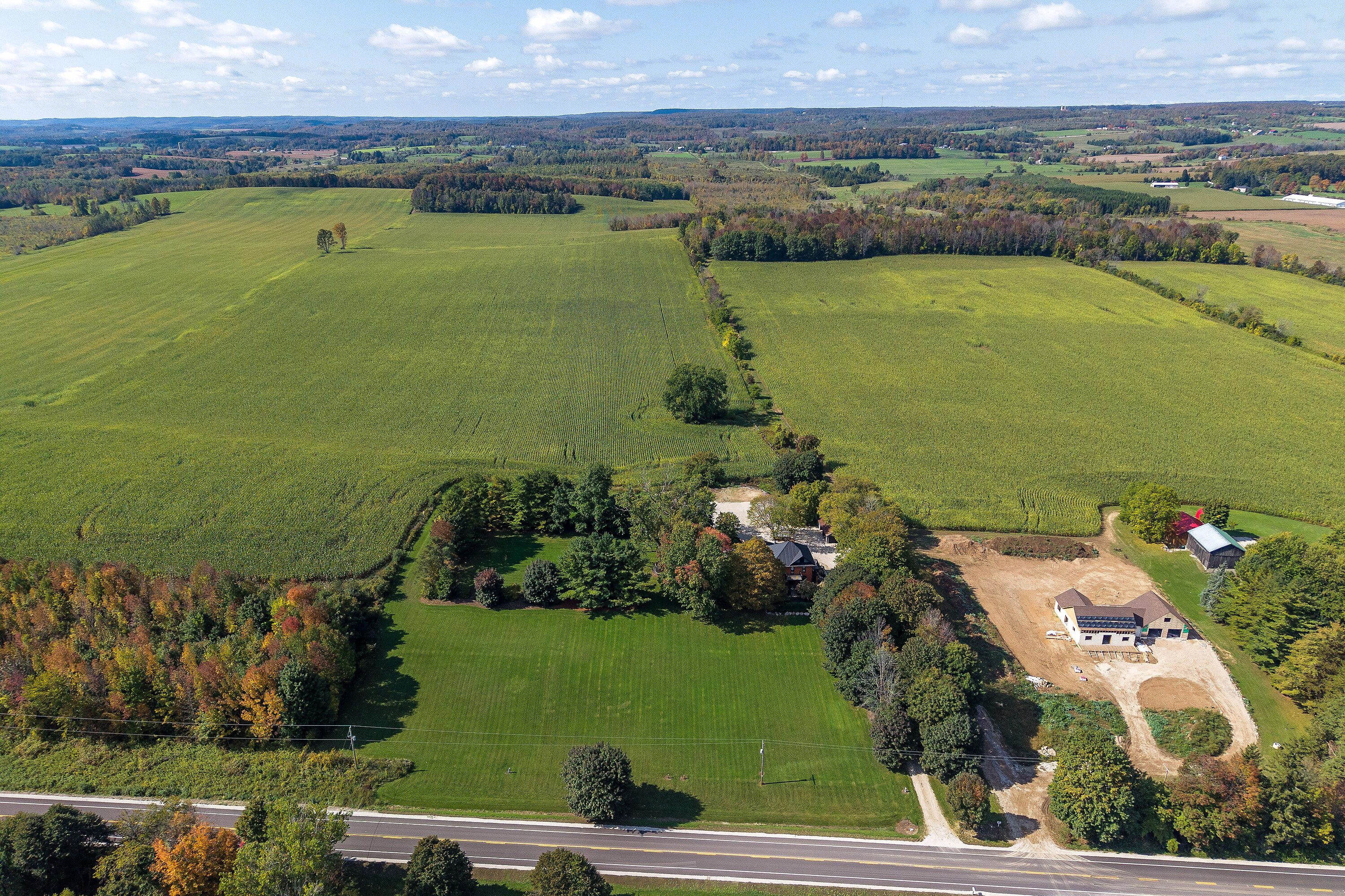  Charming Century Home - 物件實景