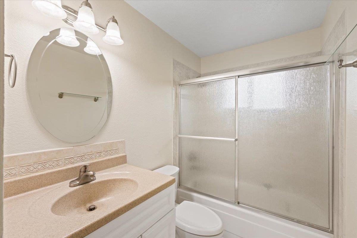 Spokane, Washington, 99223, United States, 4 Bedrooms Bedrooms, ,2 BathroomsBathrooms,Residential,For Sale,1925405