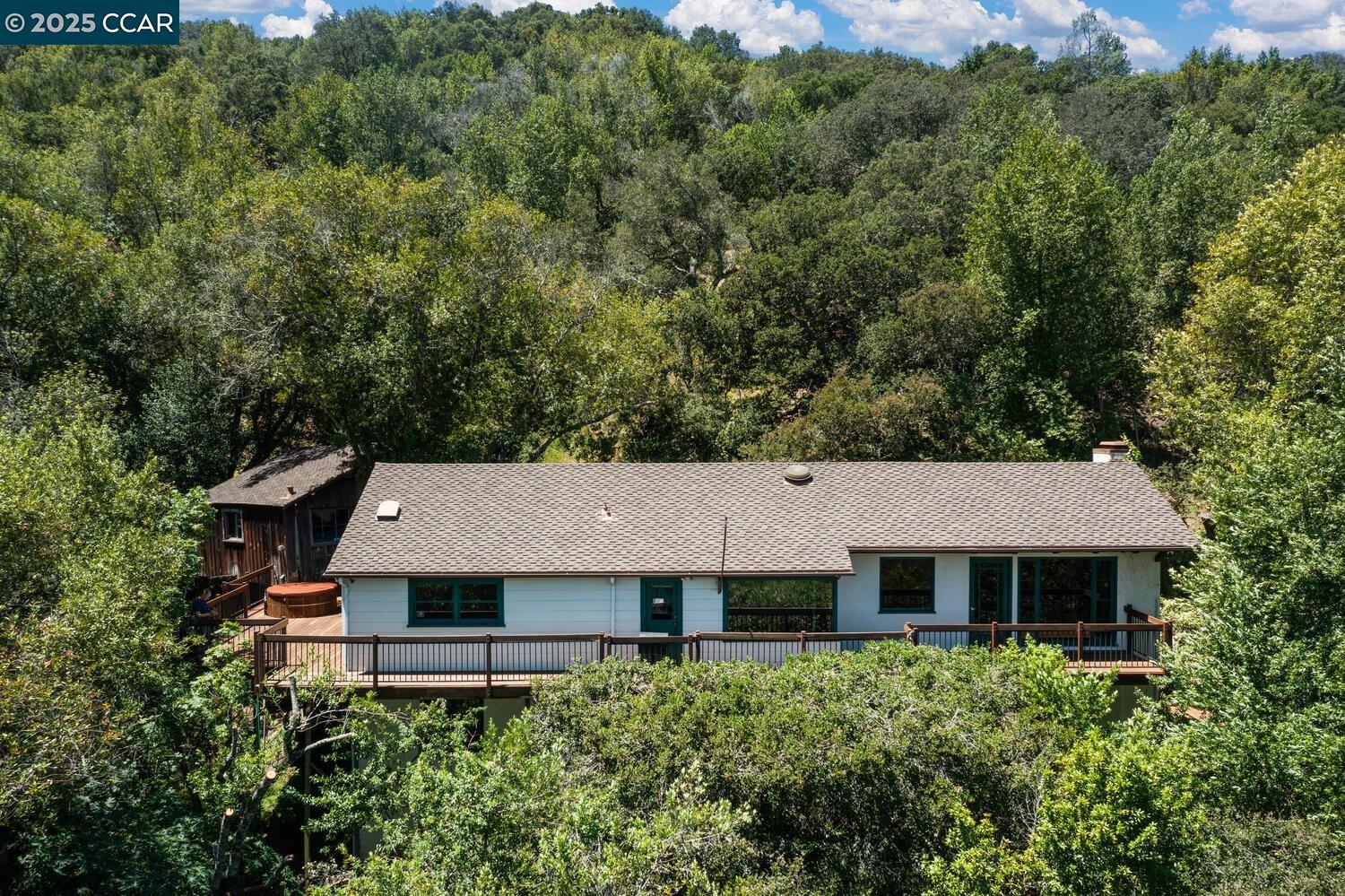 Orinda, California, 94563, United States, 6 Bedrooms Bedrooms, ,4 BathroomsBathrooms,Residential,For Sale,1838160