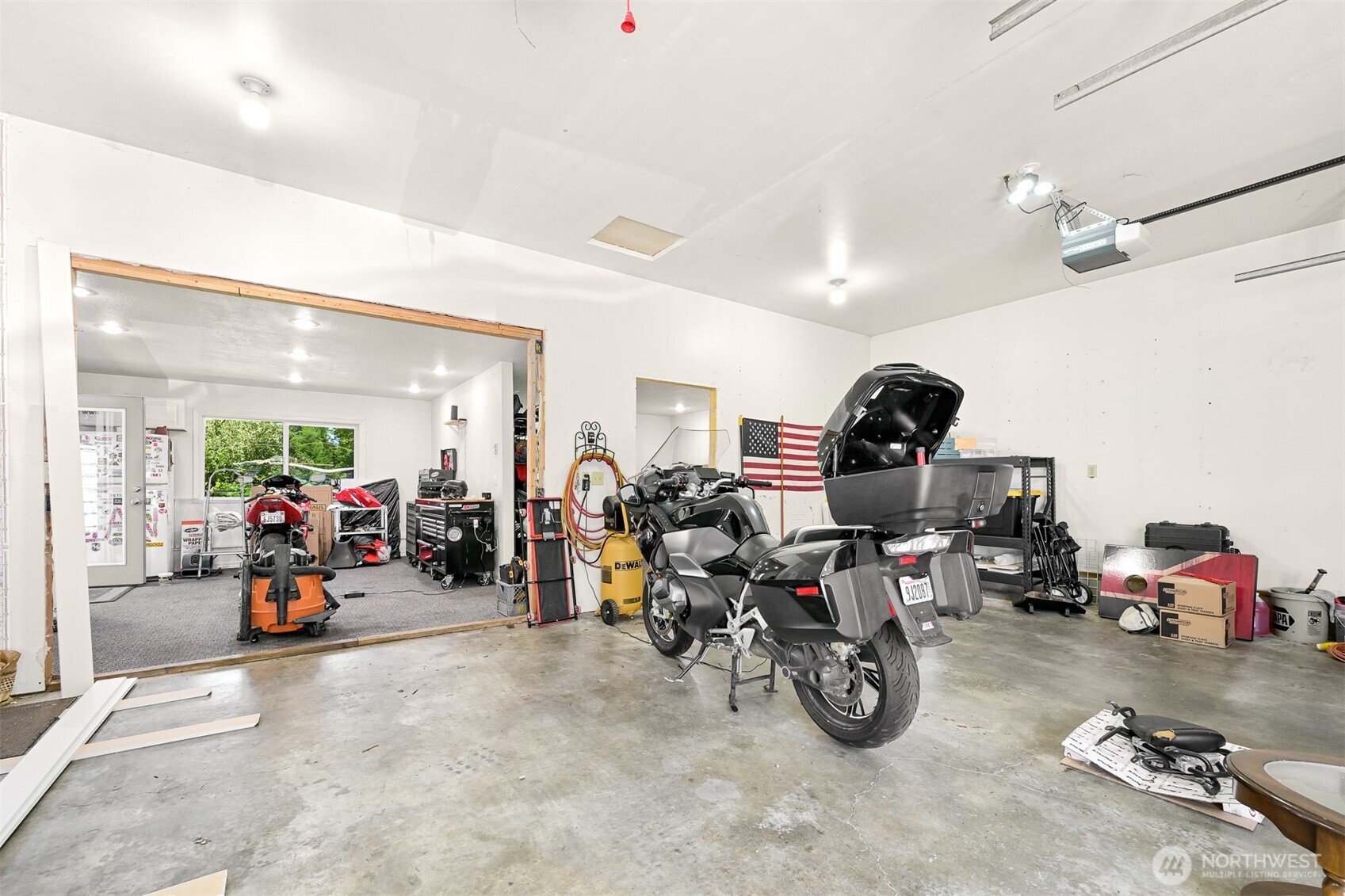 Ferndale, Washington, 98248, United States, 4 Bedrooms Bedrooms, ,3 BathroomsBathrooms,Residential,For Sale,1901183