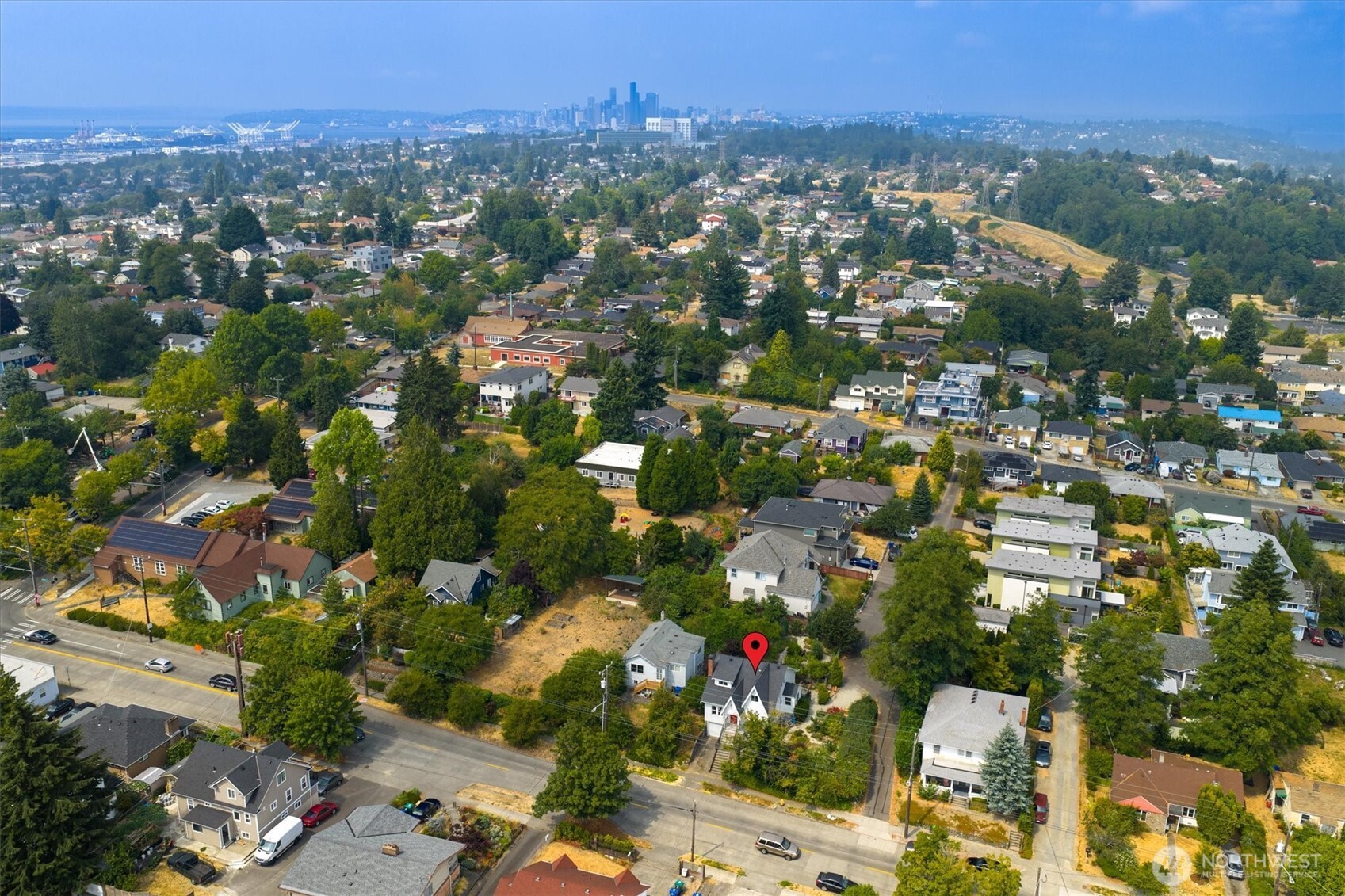 Seattle, Washington, 98108, United States, 4 Bedrooms Bedrooms, ,2 BathroomsBathrooms,Residential,For Sale,1912316