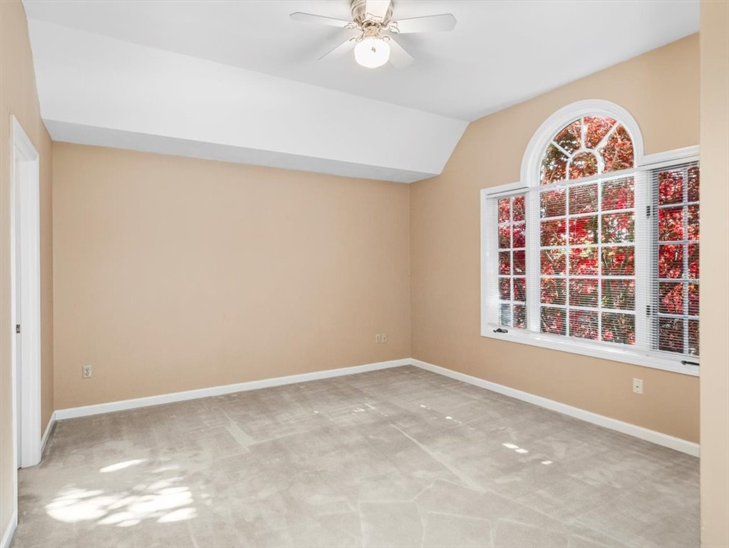 Marshall, Pennsylvania, 15090, United States, 4 Bedrooms Bedrooms, ,5 BathroomsBathrooms,Residential,For Sale,1989478