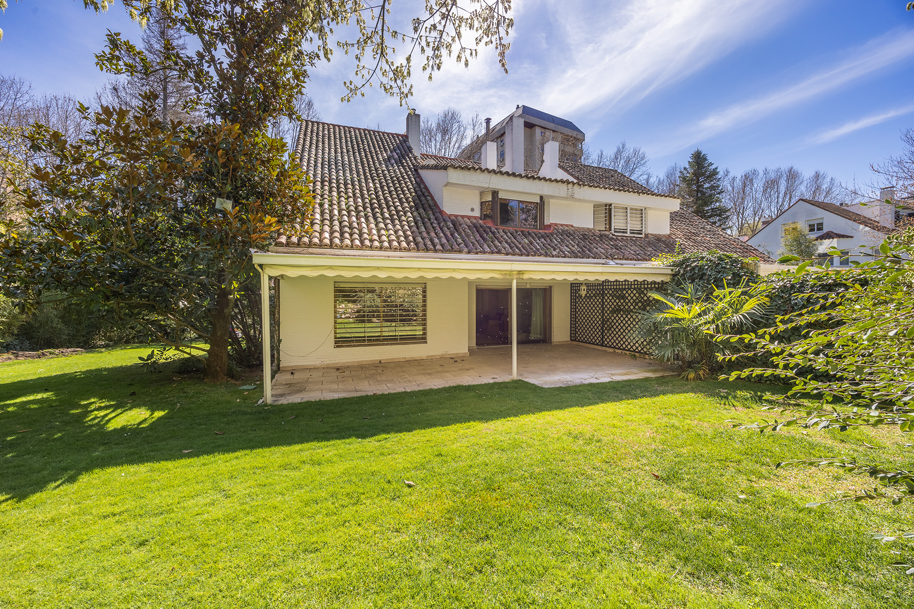  Semi-detached house with garden and common areas in Puerta de Hierro, Madrid - 物件實景