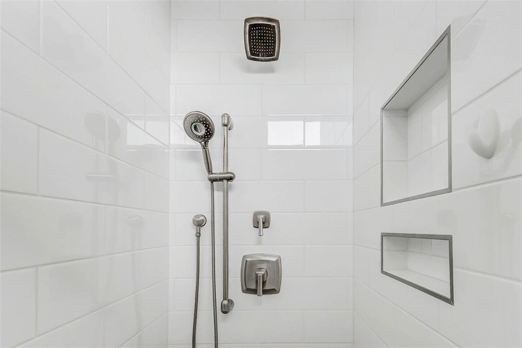 Port Bolivar, Texas, 77650, United States, 3 Bedrooms Bedrooms, ,3 BathroomsBathrooms,Residential,For Sale,1874612