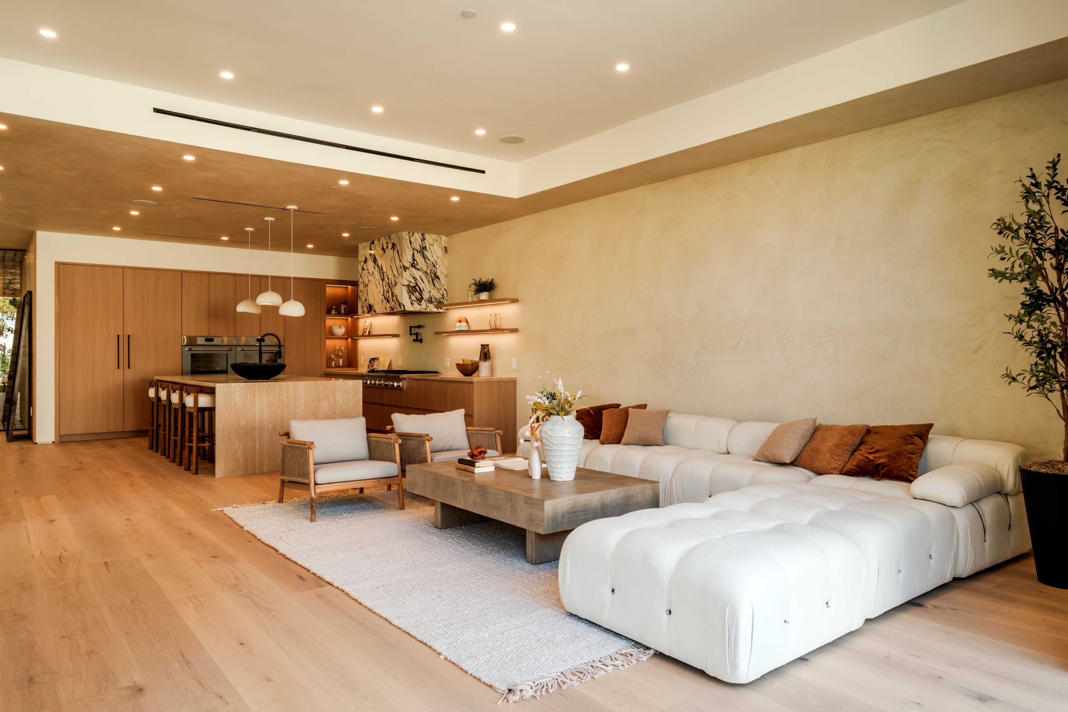  2214 Glyndon Ave - 物件實景