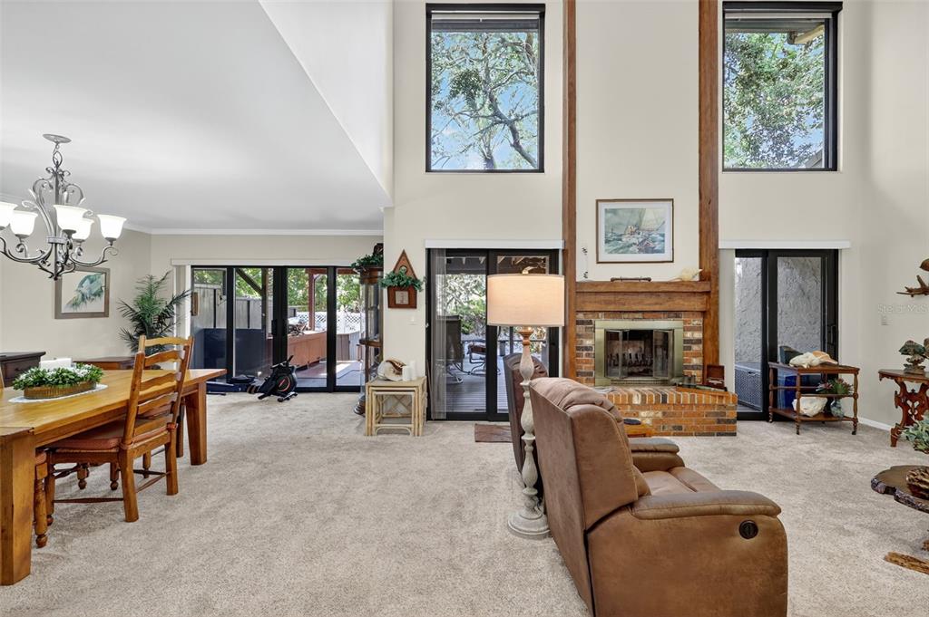 Largo, Florida, 33774, United States, 3 Bedrooms Bedrooms, ,3 BathroomsBathrooms,Residential,For Sale,1965170