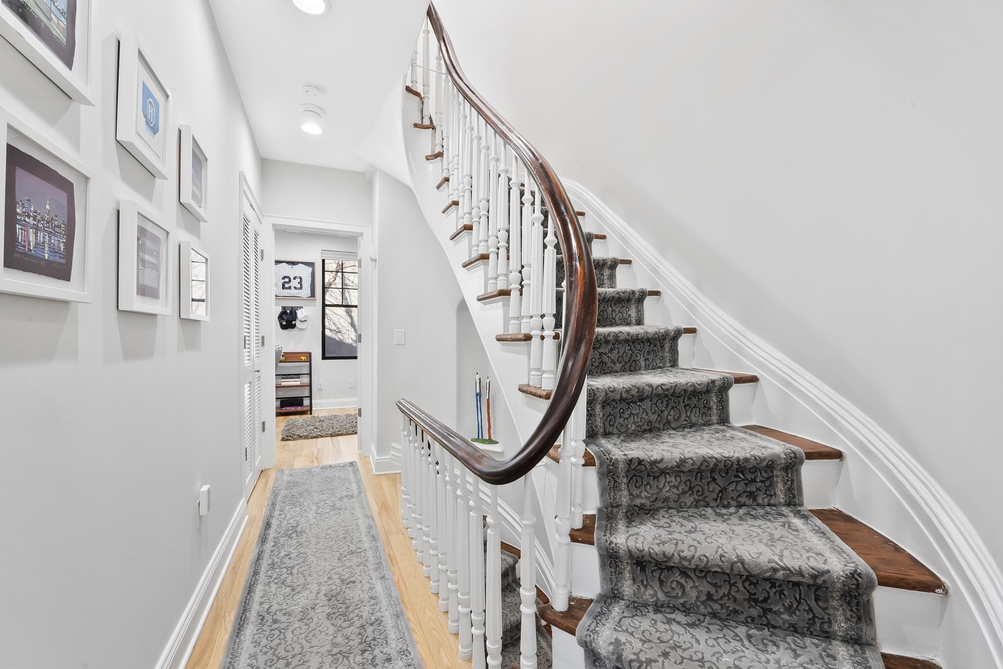 Hoboken, New Jersey, 07030, United States, 5 Bedrooms Bedrooms, ,3 BathroomsBathrooms,Residential,For Sale,2003289