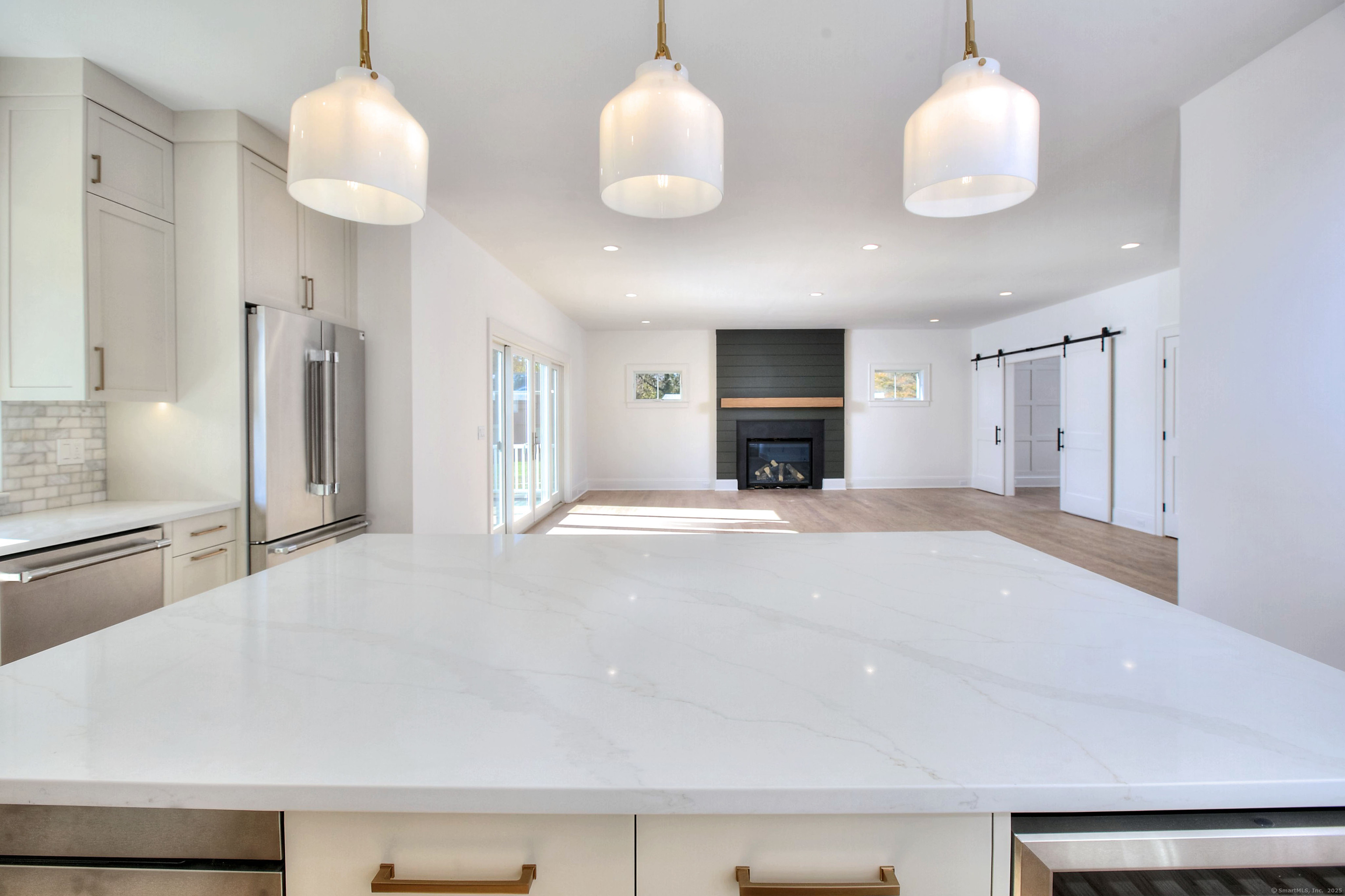 Fairfield, Connecticut, 06824, United States, 5 Bedrooms Bedrooms, ,5 BathroomsBathrooms,Residential,For Sale,1987495