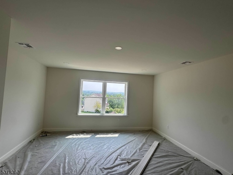 Washington Boro, New Jersey, 07882, United States, 4 Bedrooms Bedrooms, ,3 BathroomsBathrooms,Residential,For Sale,1918779